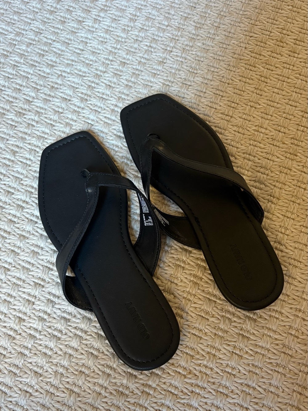 Black Women’s Square-Toe Thong Flip Flops